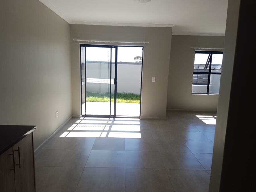 To Let 3 Bedroom Property for Rent in Parklands North Western Cape